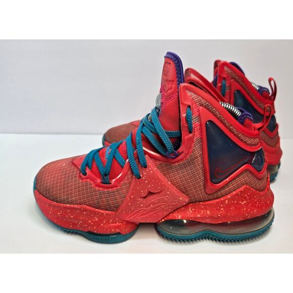 Nike Other - Nike LeBron 19 GS 'King's Crown' Basketball DD0418-600 Youth 5Y